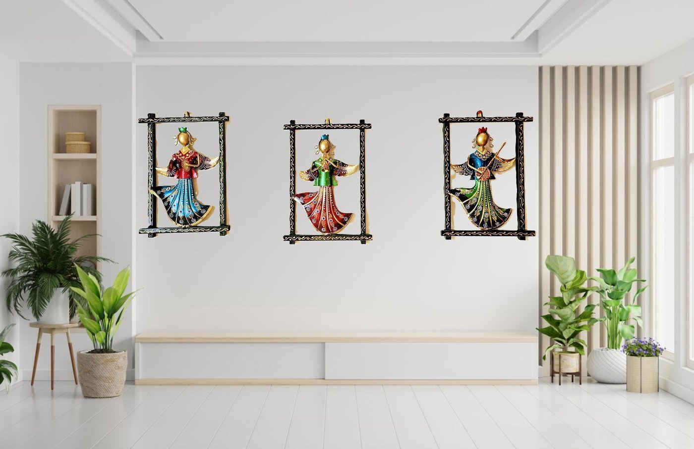 Metal Musician Decor Wrought Iron Crowned Lady Wall Art